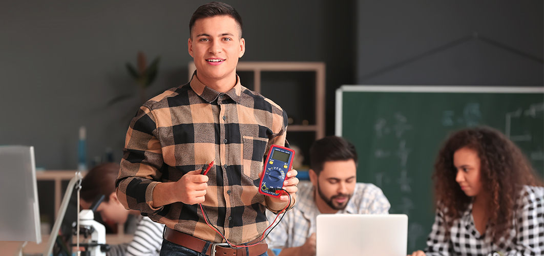 Why AstroAI 130B Multimeter?