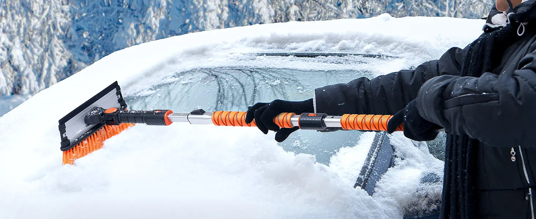 AstroAI 131.58-158.5cm スノーブラシ 車 除雪ブラシ 雪かき 多機能 270° 回転