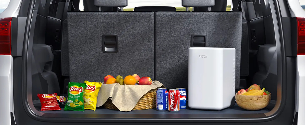 AstroAI Mini Kühlschrank, 6 Liter/ 8 Dosen Fridge mit Kühl- und Heizfunktion Weiß