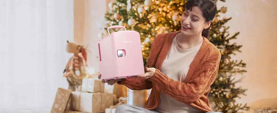 AstroAI Pink Mini Fridge for Skincare, Beverage, Food, Home, Office and Car, 4 Liter/6 Can, AC/DC, ETL Listed