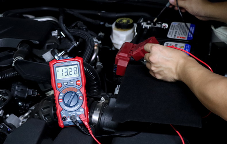 AstroAI Multimetri digitali